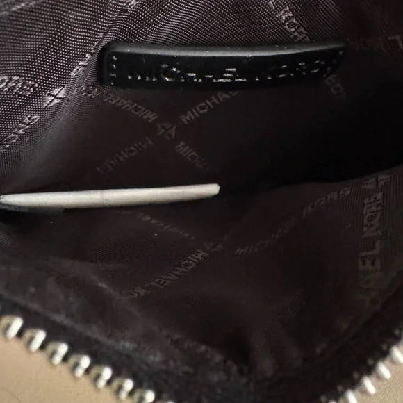 ✨NWT✨Michael Kors Jet Set Black Card Case - Picture 6 of 9